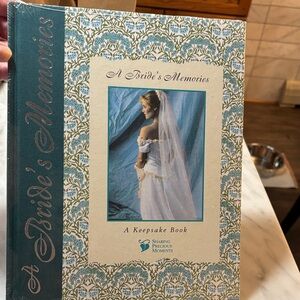 A Bride's Memories Keepsake Book
